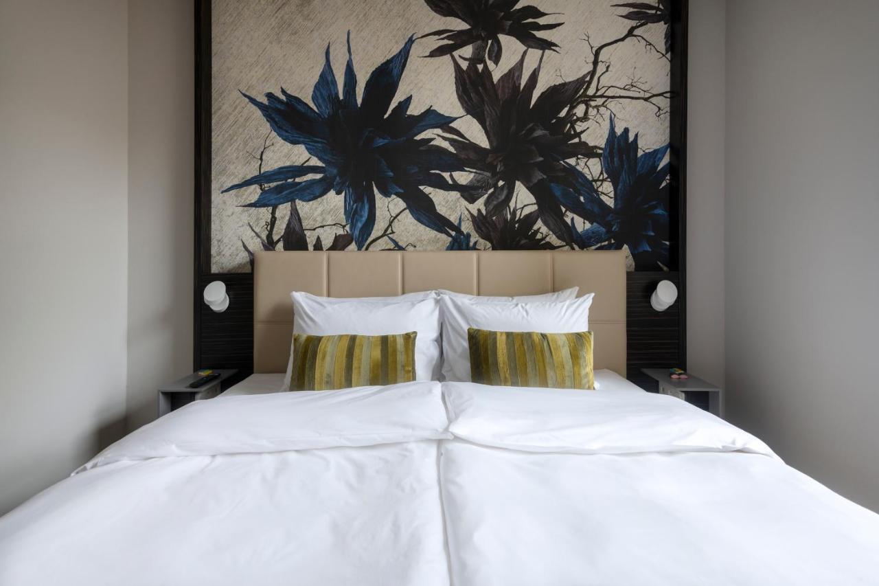 Numa Prague Poise Aparthotel Exteriör bild