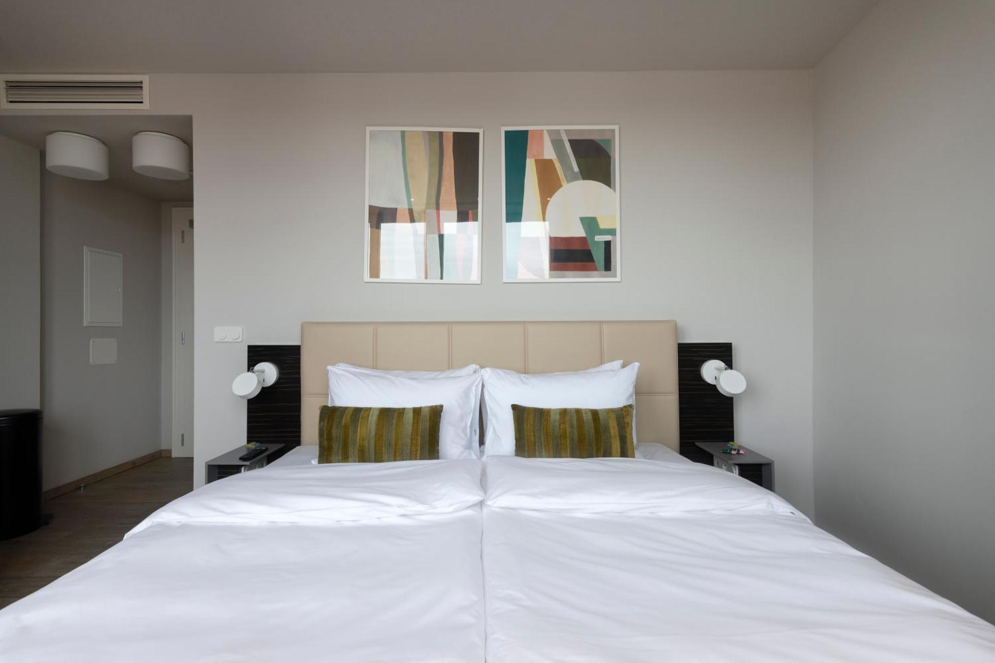 Numa Prague Poise Aparthotel Rum bild